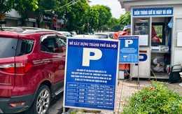 Hà Nội tăng giá trông giữ ô tô, xe máy tại lòng đường, hè phố