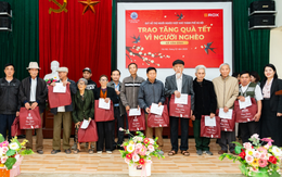 Gói quà Tết nghĩa tình gửi đến những hoàn cảnh khó khăn