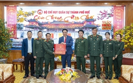 Thành phố Huế: Lãnh đạo UBND tỉnh thăm, chúc Tết lực lượng vũ trang