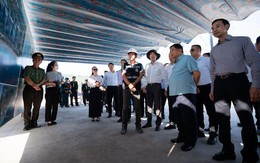 Thăm và chúc Tết công trường APEC 2027 tại Phú Quốc, Phó Thủ tướng Nguyễn Chí Dũng biểu dương tinh thần vượt nắng thắng mưa của công nhân