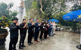 Chi hội Văn phòng Cầu Giấy tổ chức dâng hương tại Miếu Đầm