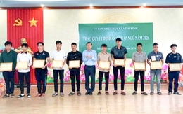 An Giang: Thanh niên xã Vĩnh Bình sẵn sàng lên đường nhập ngũ bảo vệ Tổ quốc