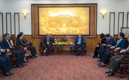 Lãnh đạo UBND thành phố Huế tiếp và làm việc với Đoàn đại biểu cấp cao tỉnh Champasak (Lào)