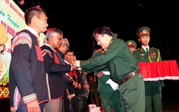 “Màu áo lính” hòa cùng ngày hội non sông