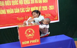 Cử tri Nghệ An phấn khởi tham gia “Ngày hội non sông”