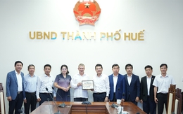 Lãnh đạo thành phố Huế làm việc với Tổ chức Fundación Metrópoli