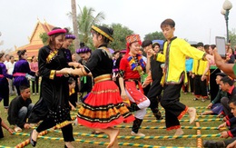 Sôi động chuỗi hoạt động “Sắc màu văn hóa các dân tộc Việt Nam” trong tháng 4