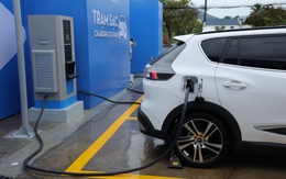 Cuộc đua hạ tầng trạm sạc ô tô điện ngày càng sôi động