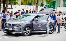 Đề xuất gia hạn thuế suất thuế tiêu thụ đặc biệt với xe ô tô điện đến hết năm 2030