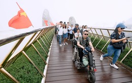 Đà Nẵng: Đoàn “chiến binh mui trần” check in Cầu Vàng dịp nghỉ lễ Giỗ Tổ