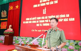 Công an TP Cần Thơ tổ chức Lễ công bố Quyết định thăng cấp bậc hàm Đại tá, Thượng tá đối với 82 sĩ quan