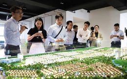 Doanh nghiệp địa ốc mở bán trong thận trọng