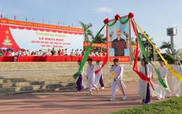 Hơn 3.000 người dự khai mạc Đại hội TDTT xã Lục Nam lần thứ I