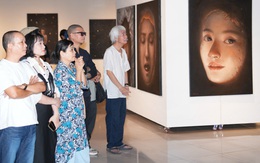 Khai mạc triển lãm "Nguồn sống" của họa sĩ Phạm Anh tại Hà Nội