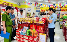 Hà Nội xử lý 245 vụ vi phạm an toàn thực phẩm trong tháng cao điểm