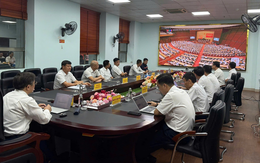 Đảng ủy Công ty CP Nhiệt Điện Quảng Ninh tham dự Hội nghị toàn quốc nghiên cứu, học tập, quán triệt và triển khai thực hiện Nghị quyết số 10-NQ/TW của Bộ Chính trị
