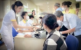 Bệnh viện Đại học Nam Cần Thơ khám sức khỏe miễn phí cho 2.000 người dân phường Cái Răng