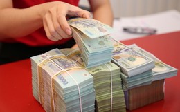 Tiền gửi tại các công ty chứng khoán thấp nhất 1 năm