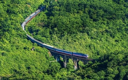 Tuyến tàu Bắc - Nam là hành trình tàu hỏa ngắm cảnh đẹp nhất thế giới