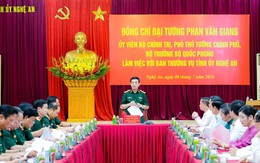 Đại tướng Phan Văn Giang làm việc với Ban Thường vụ Tỉnh ủy Nghệ An: Phát triển kinh tế là trọng tâm, xây dựng thế trận quốc phòng toàn dân là nhiệm vụ then chốt