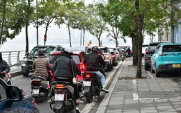 Trăn trở để bảo tồn, phát huy giá trị Hồ Tây