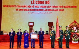 Tổng Bí thư, Chủ tịch nước Tô Lâm trao Nghị quyết của Quốc hội thành lập thành phố Quảng Ninh