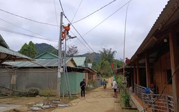 PC Đà Nẵng đóng điện Khu tái định cư thôn A Bung - Tu Ngung
