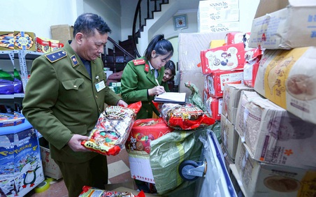 Tăng cường quản lý, phòng chống buôn bán hàng giả, hàng nhái dịp Tết Nguyên đán 2021