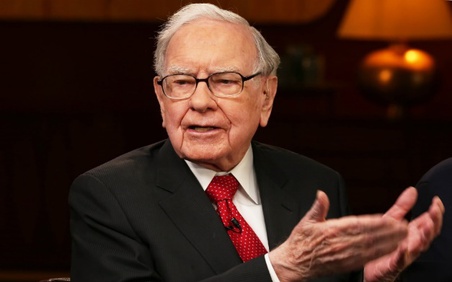 Đối chiếu 5 nguyên tắc đầu tư của Warren Buffett vào cổ phiếu Vinamilk
