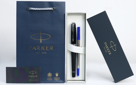 Bút Parker Việt Nam chính hãng, khắc tên nhanh 5 phút tại butparkerkhacten.com