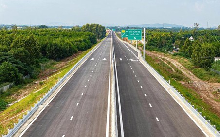 Bộ Xây dựng đề xuất hơn 444.000 tỷ đồng để mở rộng hơn 2.300 km cao tốc