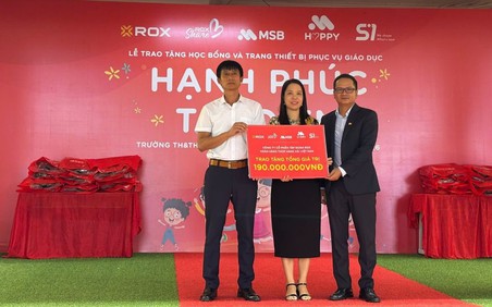 ROX Share cùng em tới trường, viết tiếp ước mơ