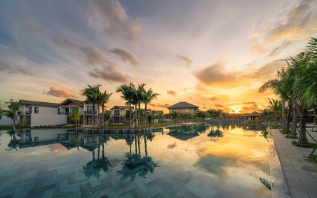 Khu nghỉ dưỡng New World Phu Quoc là một trong những điểm đến lý tưởng cho những người muốn trải nghiệm những kỳ nghỉ đáng nhớ. Hãy ngắm nhìn những bức ảnh đẹp của khu nghỉ dưỡng này để hình dung ra sự thật về đẳng cấp và tiện nghi của nó.
