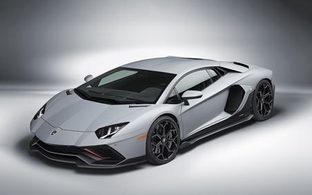 Lamborghini Aventador LP780-4 - cực phẩm khép lại 