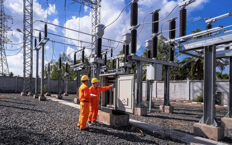 Yêu cầu bảo đảm cung ứng điện cuối năm 2023 và năm 2024