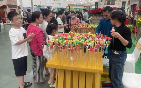 “Tinh hoa Thu Hà Nội” điểm nhấn không thể bỏ lỡ tại Hội chợ Mùa Thu 2025