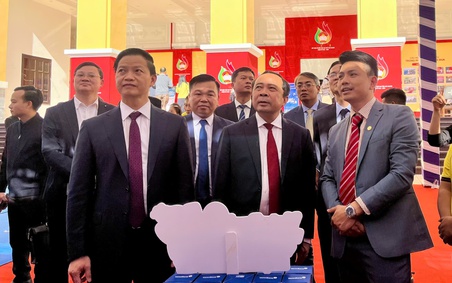 Thái Nguyên khởi động Chương trình thí điểm hỗ trợ hộ kinh doanh chuyển đổi số