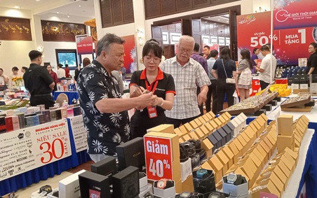 Khai mạc Ngày hội khuyến mại hàng hiệu - Mega Sale Đà Nẵng 2025