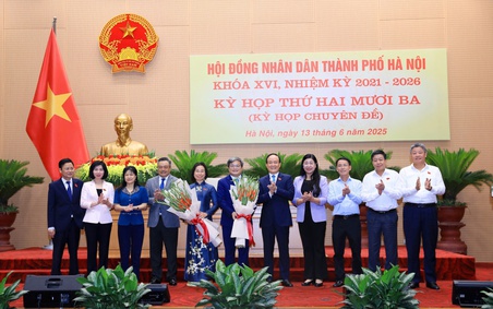 Khai mạc kỳ họp thứ 23 HĐND thành phố Hà Nội khóa XVI