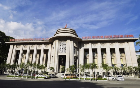 Hệ thống Ngân hàng Nhà nước được tổ chức lại theo mô hình khu vực với 15 đầu mối