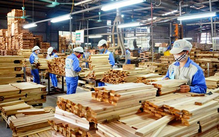 Xuất khẩu gỗ và sản phẩm gỗ đạt gần 7 tỷ USD