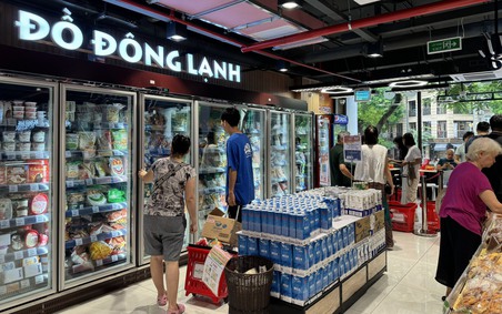 Hà Nội: Tổng mức bán lẻ hàng hóa và doanh thu dịch vụ tiêu dùng tăng gần 12%
