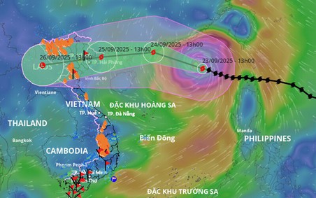 Hà Nội tập trung cao độ trong công tác phòng chống bão số 9