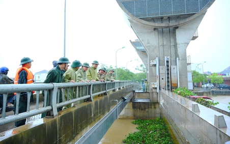 Nghệ An: Kiểm tra thực tế công tác ứng phó với cơn bão Bualoi