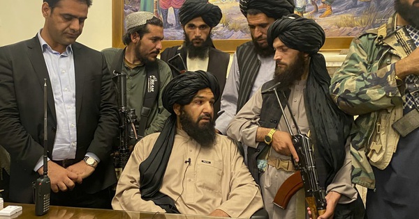 Đạo luật Hồi giáo Sharia là gì và tại sao thế giới lại lo sợ khi Taliban áp  dụng nó? - DNTT online
