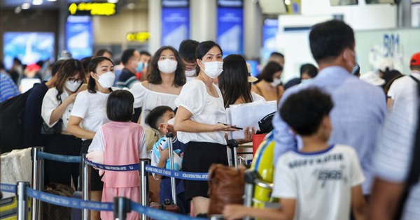 Các cảng hàng không dự kiến đón gần 28 triệu lượt khách hè 2025 - Doanh nghiệp và Tiếp thị